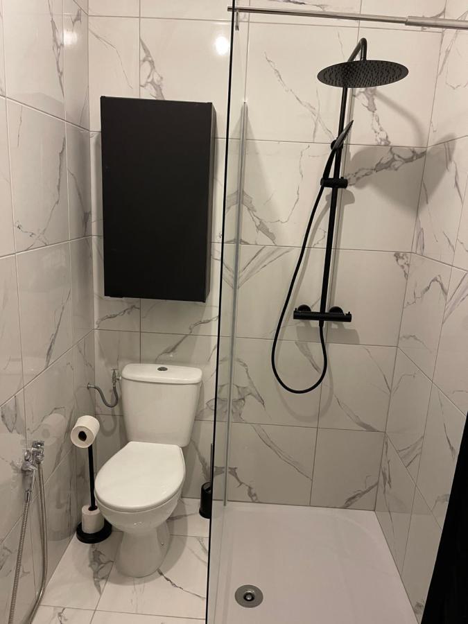 Maison Meublee Avec Parking Moulins Kültér fotó